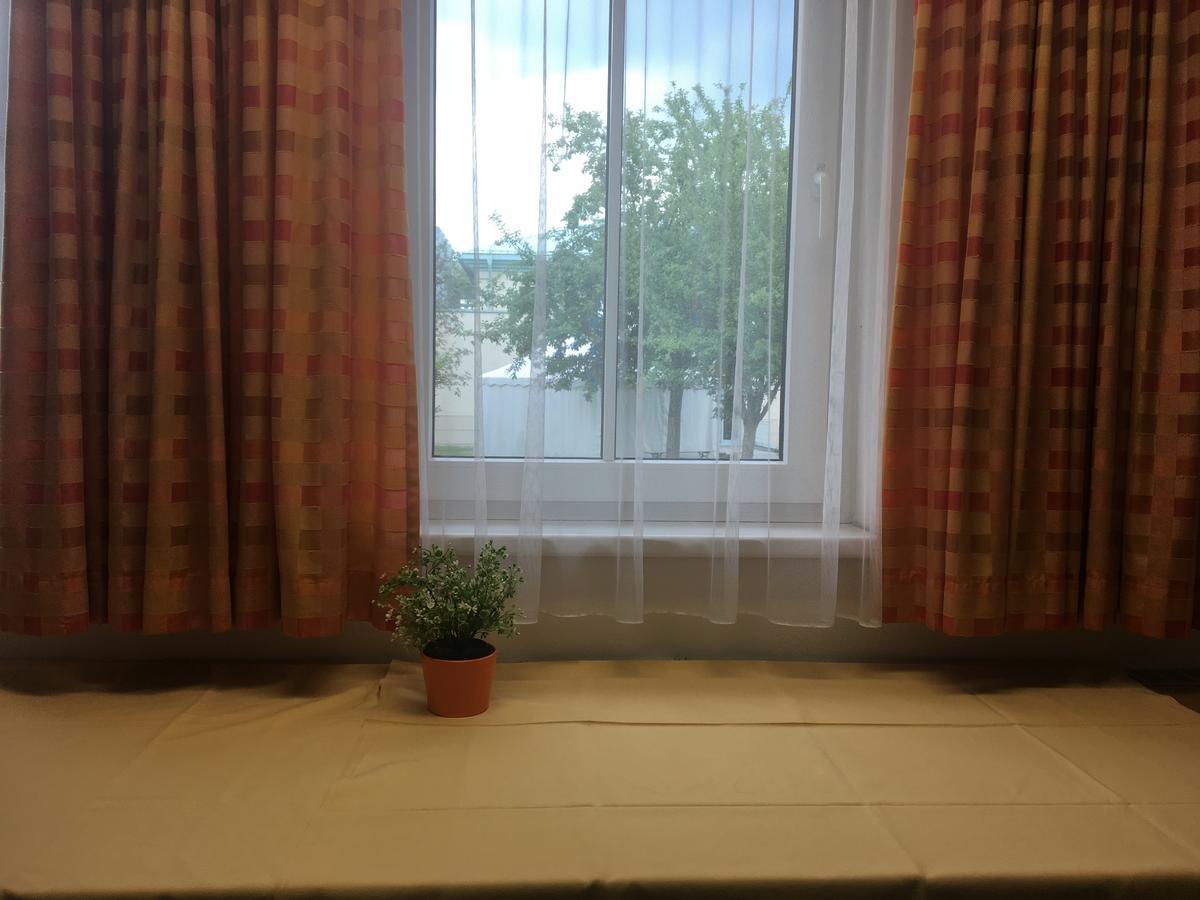 Hostel Obertrum Экстерьер фото