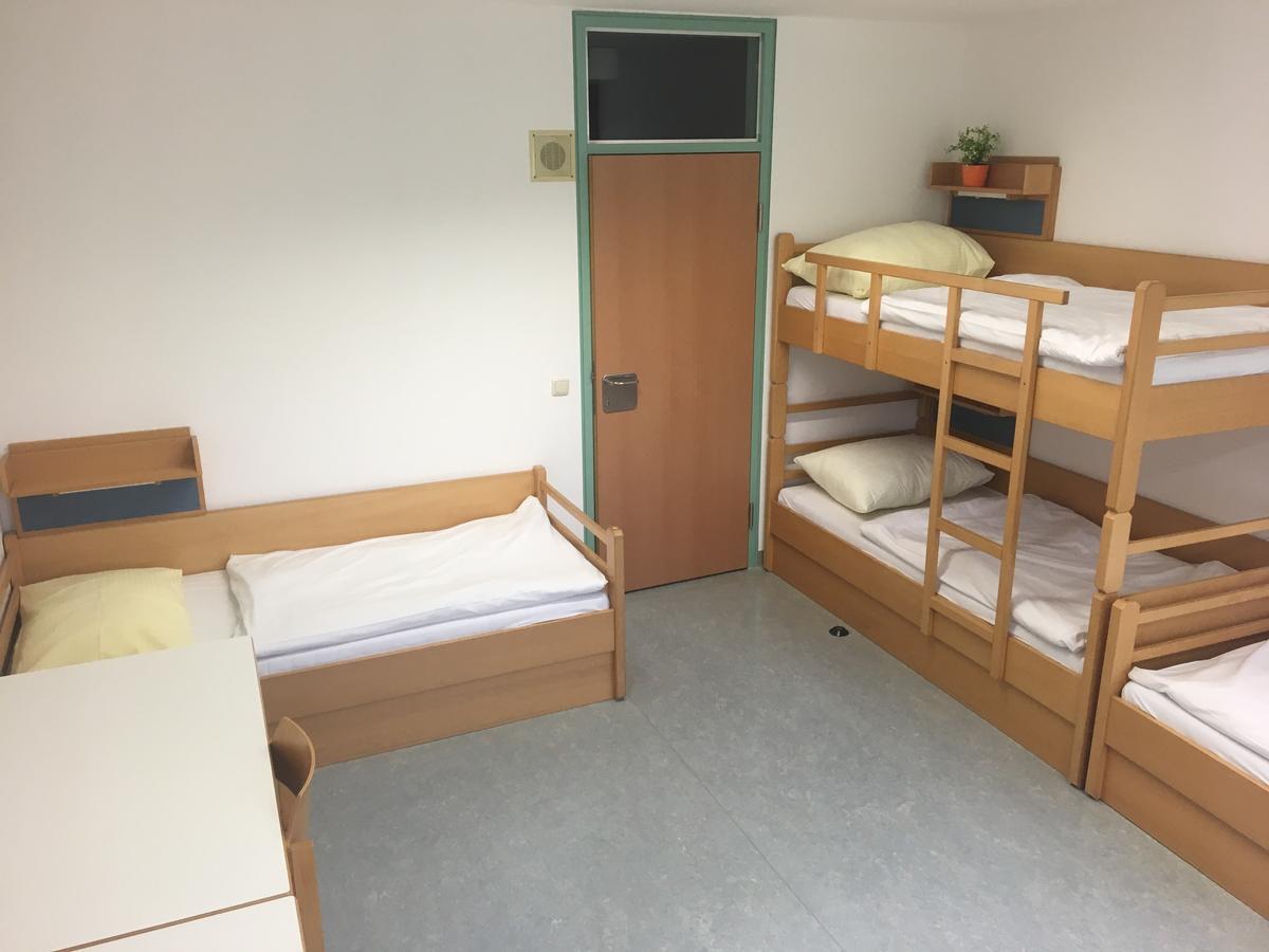 Hostel Obertrum Экстерьер фото